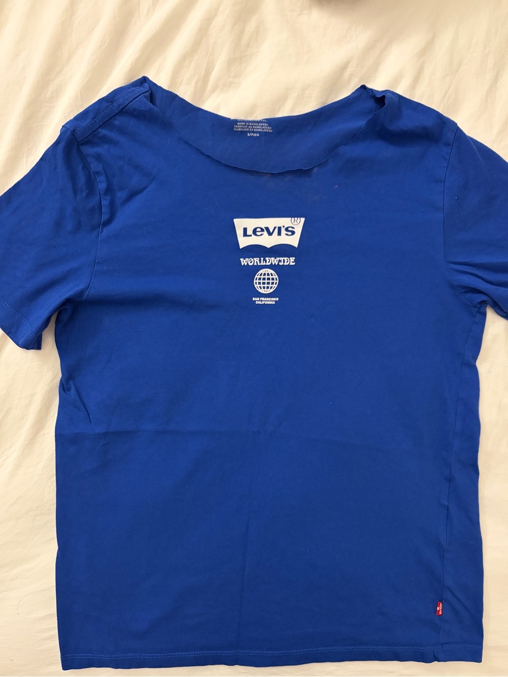 Levi's Off Shoulder Blue Logo T-Shirt